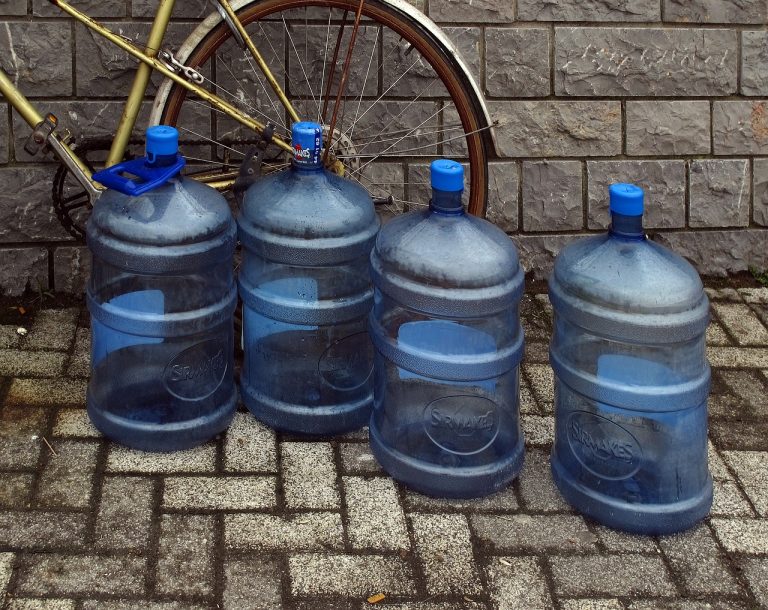 5 gallon water jugs